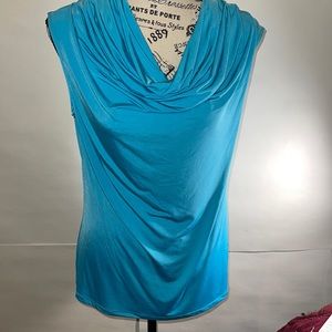 Joneswear Top blue med sleeveless NWT